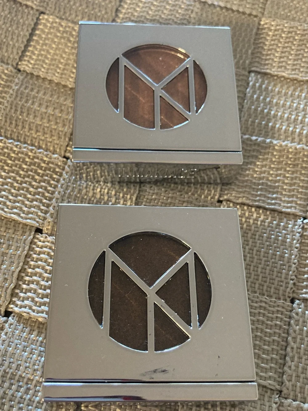IL MAKIAGE 'Color Boss' Eyeshadow Duo - 2 shades total - NEVER USED/SWATCHED
